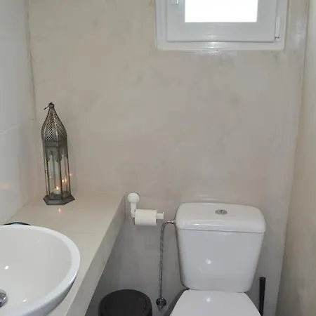 Alfama Studio