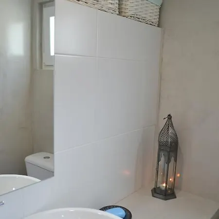 Alfama Studio *