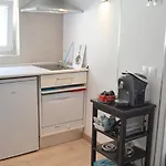 里斯本阿法玛公寓 *